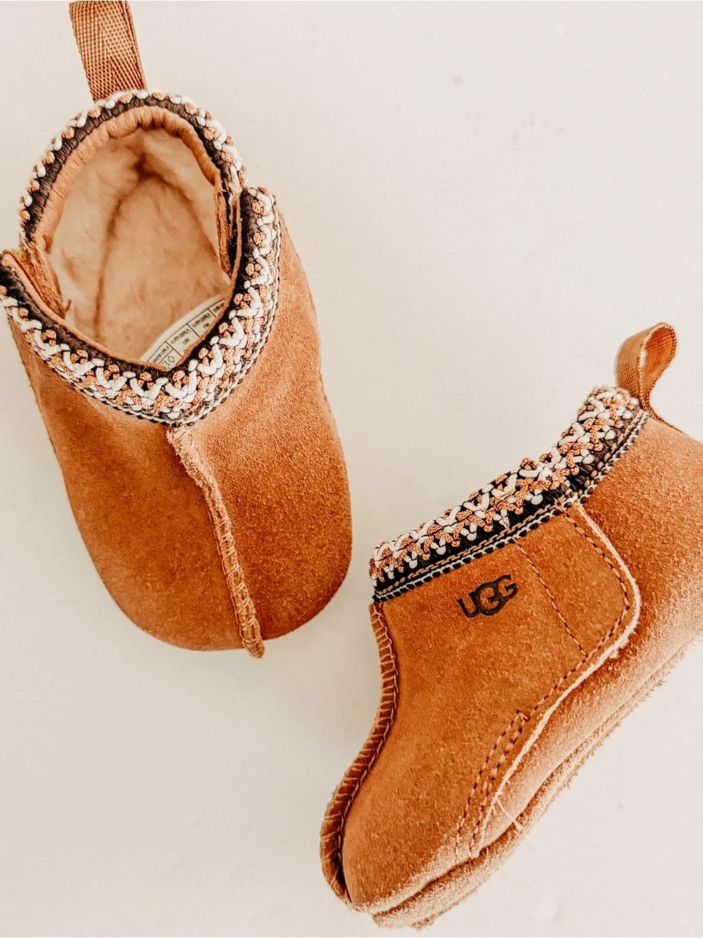 UGG Baby Tasman Bootie in Chestnut. Size 2/3